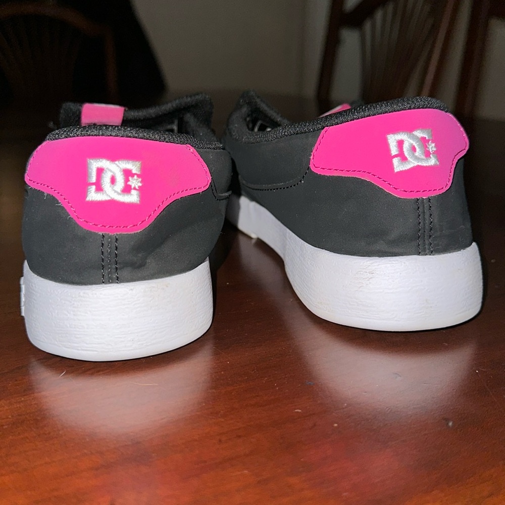 Women’s Slip On DC - Picture 4 of 4